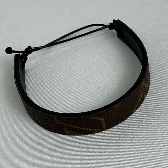 Louis Vuitton Monogram Canvas Slide Leather Bracelet - Picture 5 of 6